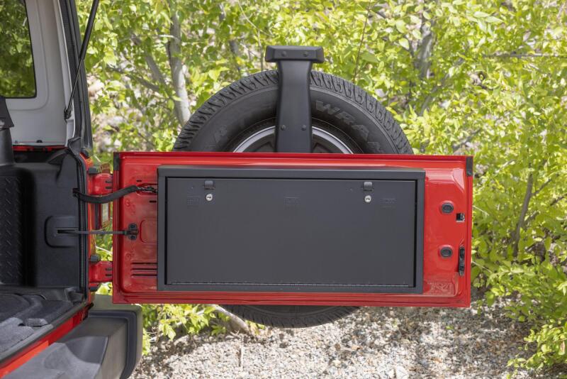 Tuffy Products Tuffy Jeep Wrangler Tailgate Lockbox W/Keyed Lock 359-01 359-01 Photo - Close Up