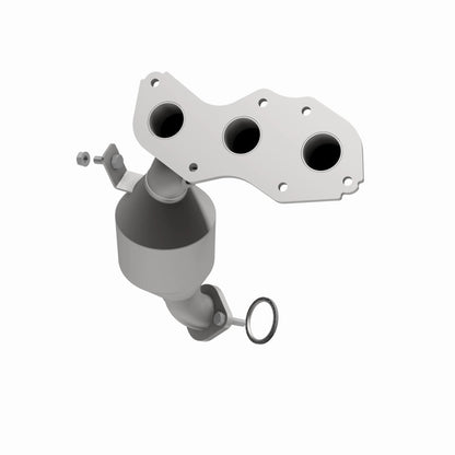 MagnaFlow Toyota California Grade CARB Compliant Manifold Catalytic Converter 5582858 360 Degree Image Set