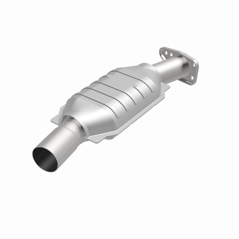 MagnaFlow Standard Grade Federal / EPA Compliant Direct-Fit Catalytic Converter 93431 360 Degree Image Set
