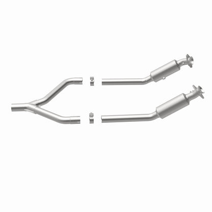 MagnaFlow Ford Mustang California Grade CARB Compliant Direct-Fit Catalytic Converter 5561533 360 Degree Image Set