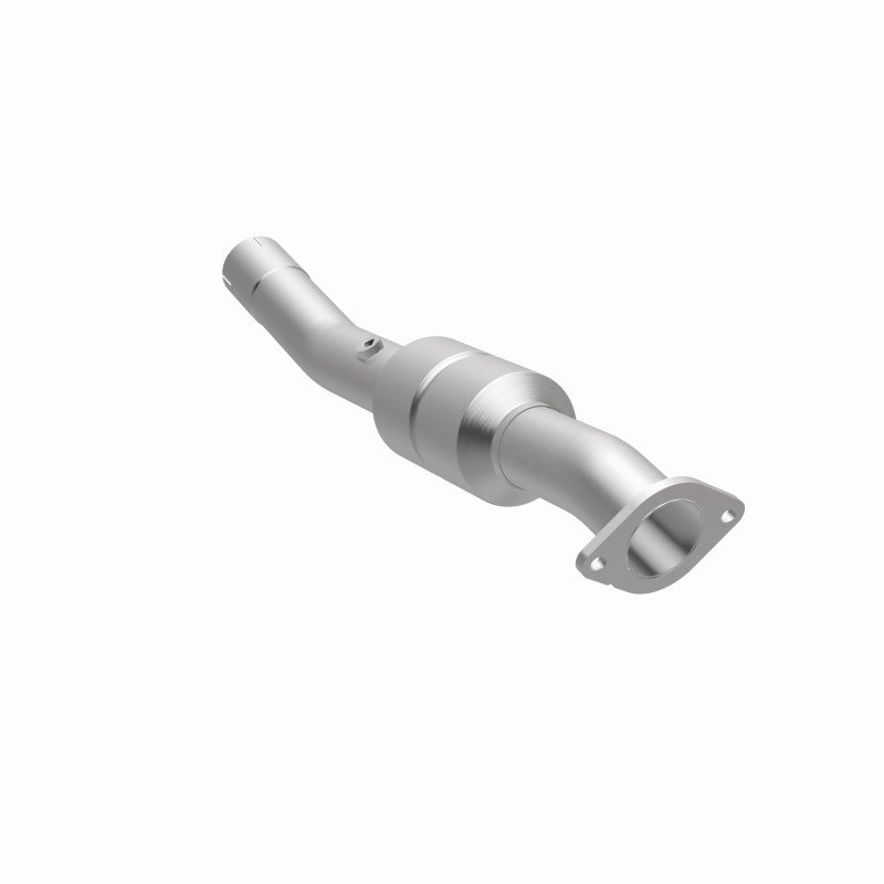 MagnaFlow HM Grade Federal / EPA Compliant Direct-Fit Catalytic Converter 93479 360 Degree Image Set