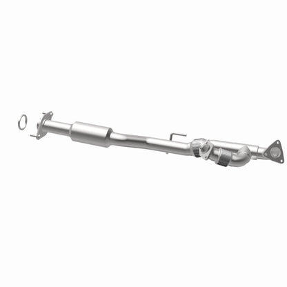 MagnaFlow OEM Grade Federal / EPA Compliant Direct-Fit Catalytic Converter 52699 360 Degree Image Set