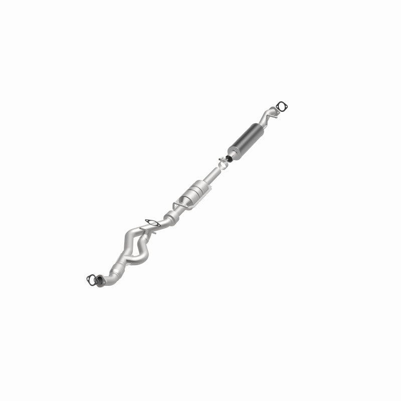 MagnaFlow Hyundai Santa Fe HM Grade Federal / EPA Compliant Direct-Fit Catalytic Converter 24275 360 Degree Image Set
