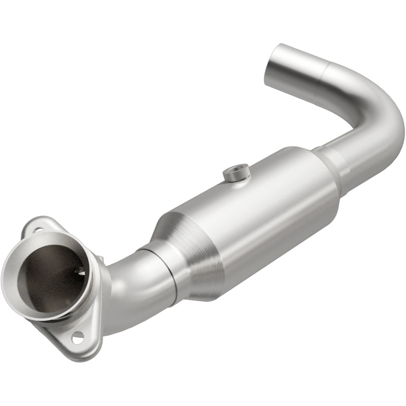 MagnaFlow California Grade CARB Compliant Direct-Fit Catalytic Converter 5451498 Photo - Primary