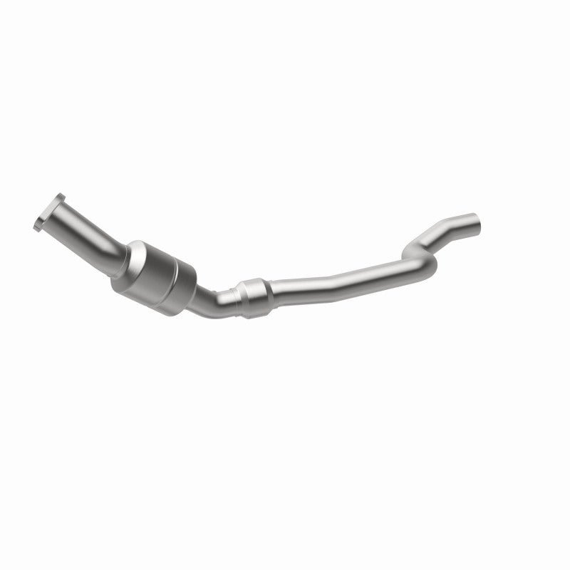 MagnaFlow OEM Grade Federal / EPA Compliant Direct-Fit Catalytic Converter 51584 360 Degree Image Set