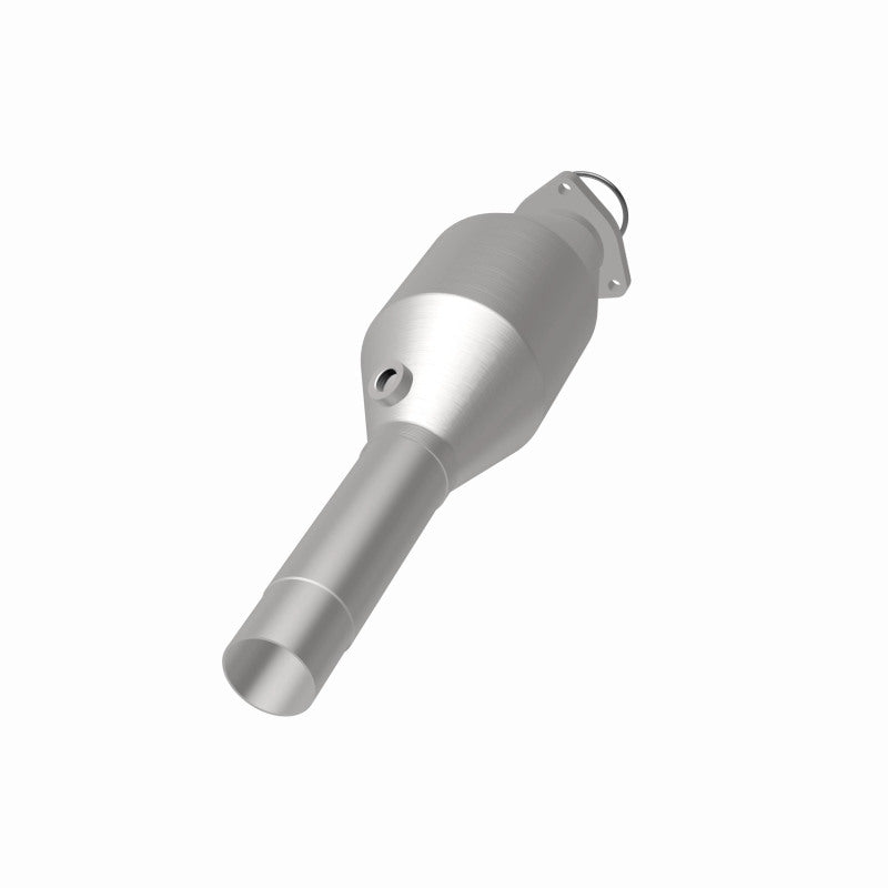 MagnaFlow Volkswagen California Grade CARB Compliant Direct-Fit Catalytic Converter 4481957 360 Degree Image Set