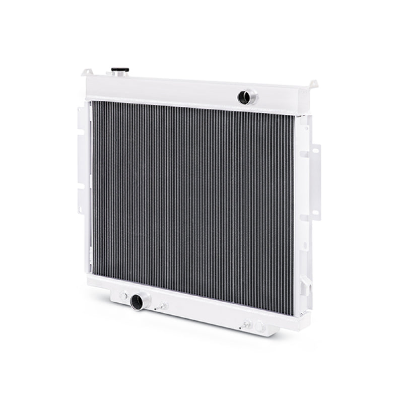 Mishimoto Ford 6.9L & 7.3L IDI Diesel Performance Aluminum Radiator MMRAD-F2D-83 Photo - Close Up
