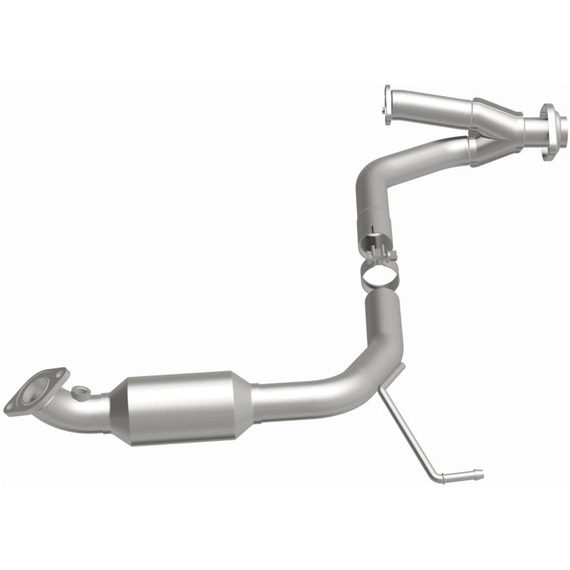 MagnaFlow Toyota Tacoma OEM Grade Federal / EPA Compliant Direct-Fit Catalytic Converter 49701 Photo - out of package