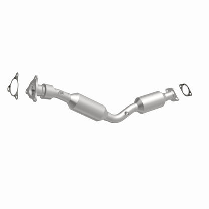 Magnaflow 08-11 Chevrolet HHR 2.2L Direct Fit Converter 551958 551958 360 Degree Image Set