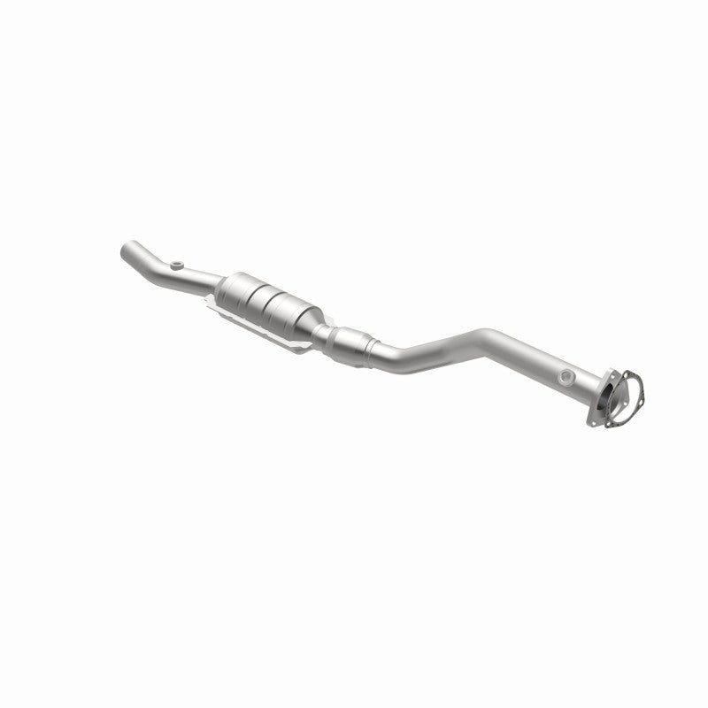 MagnaFlow HM Grade Federal / EPA Compliant Direct-Fit Catalytic Converter 22962 360 Degree Image Set