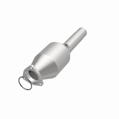 MagnaFlow Volkswagen California Grade CARB Compliant Direct-Fit Catalytic Converter 4481957 360 Degree Image Set