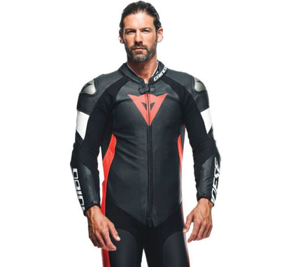 Dainese Tosa 1 Pc Suit Bk/Rd 54 201513485-W12-54 201513485-W12-54 Photo - Primary