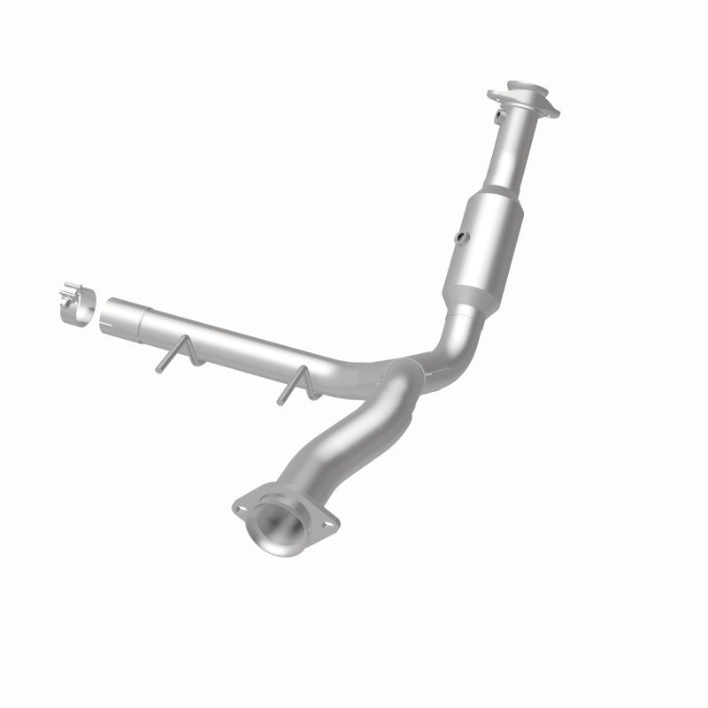 MagnaFlow Ford F-150 OEM Grade Federal / EPA Compliant Direct-Fit Catalytic Converter 21-470 360 Degree Image Set