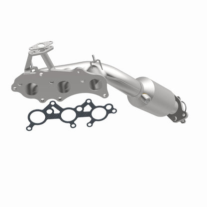 MagnaFlow Toyota OEM Grade Federal / EPA Compliant Manifold Catalytic Converter 52431 360 Degree Image Set