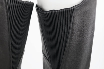 Kuryakyn Leather By River Road Longhaul Leather Chaps Black - Large 094440 094440 User 3