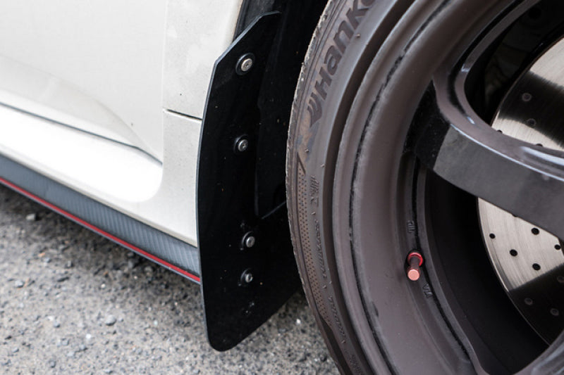 Rally Armor  17-18 Honda Civic Type R (Type R Only) UR White Mud Flap MF47-UR-WH/RD User 1