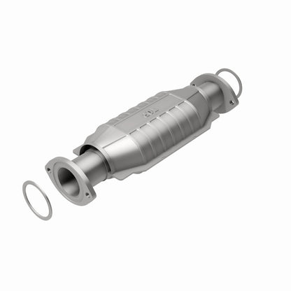 MagnaFlow Toyota Tacoma HM Grade Federal / EPA Compliant Direct-Fit Catalytic Converter 23882 360 Degree Image Set