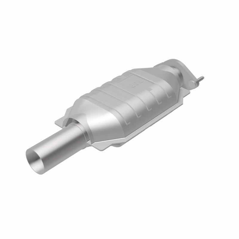 MagnaFlow OEM Grade Federal / EPA Compliant Direct-Fit Catalytic Converter 49981 360 Degree Image Set