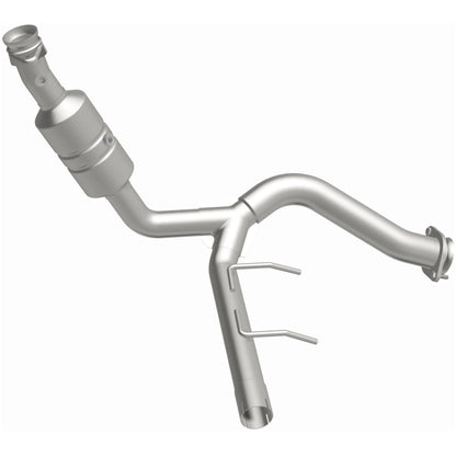 MagnaFlow OEM Grade Federal / EPA Compliant Direct-Fit Catalytic Converter 52418 Photo - out of package