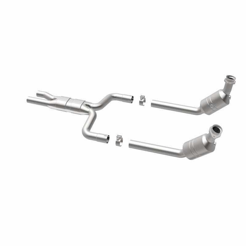 MagnaFlow OEM Grade Federal / EPA Compliant Direct-Fit Catalytic Converter 52099 360 Degree Image Set