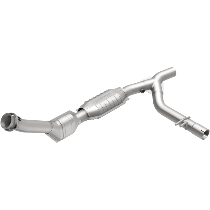 MagnaFlow California Grade CARB Compliant Direct-Fit Catalytic Converter 447116 Photo - Primary