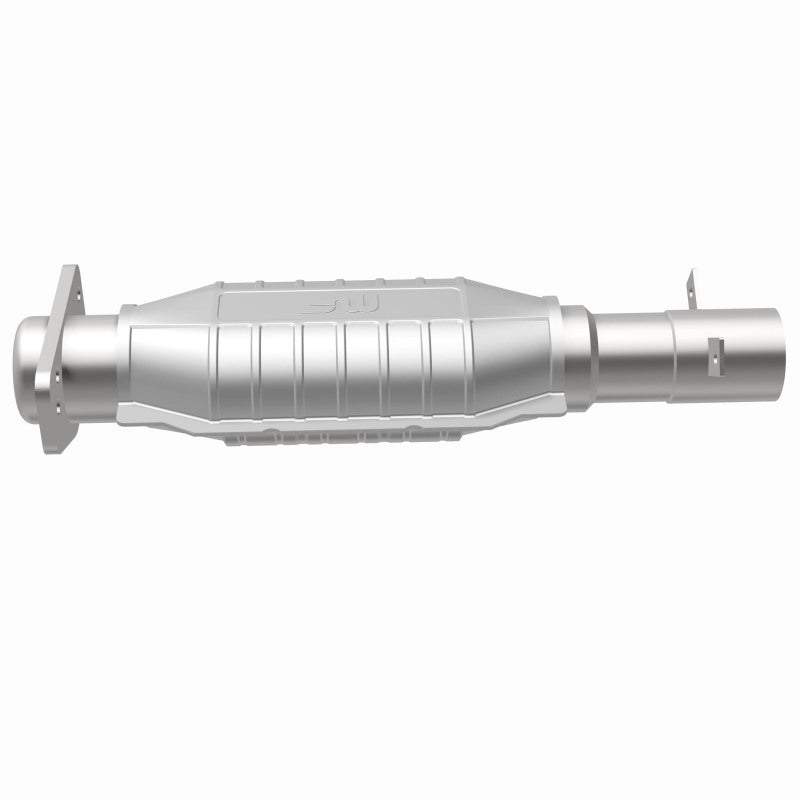MagnaFlow Standard Grade Federal / EPA Compliant Direct-Fit Catalytic Converter 93486 360 Degree Image Set