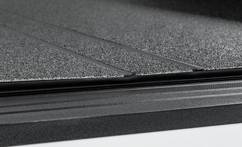 Access LOMAX Tri-Fold Cover Black Urethane Finish 2020 Jeep Gladiator - 5ft Bed (w/ Trail Rail) B3070029 B3070029 User 3