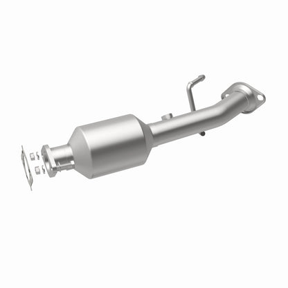 MagnaFlow Nissan NV200 OEM Grade Federal / EPA Compliant Direct-Fit Catalytic Converter 52690 360 Degree Image Set
