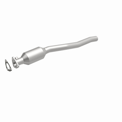 MagnaFlow Volvo Standard Grade Federal / EPA Compliant Direct-Fit Catalytic Converter 23946 360 Degree Image Set