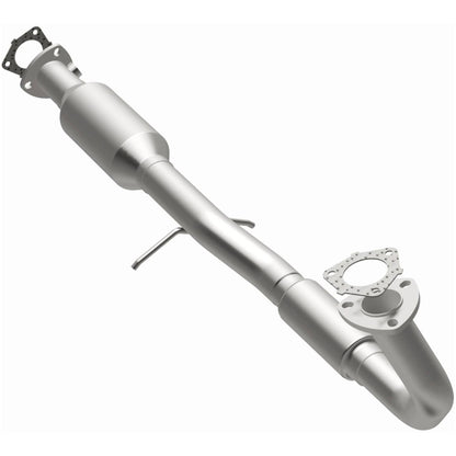 MagnaFlow Saturn California Grade CARB Compliant Direct-Fit Catalytic Converter 4481222 Photo - out of package