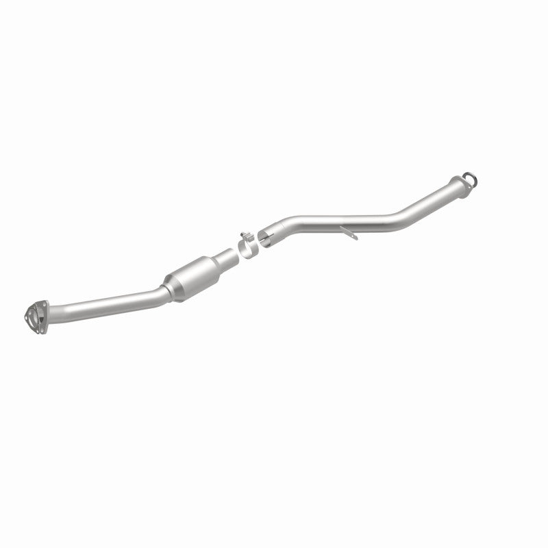 MagnaFlow Subaru OEM Grade Federal / EPA Compliant Direct-Fit Catalytic Converter 21-217 360 Degree Image Set
