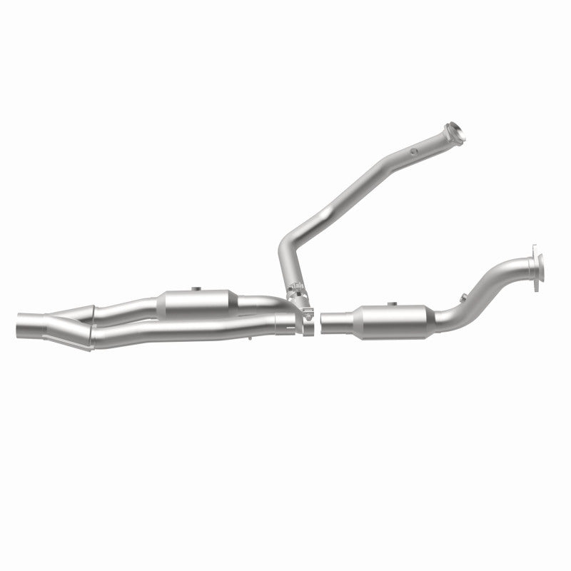Magnaflow 2012 Ram 1500 Tradesman HD V8 5.7L OEM Underbody Direct-Fit Catalytic Converter 21-457 21-457 360 Degree Image Set
