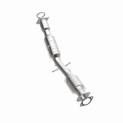 MagnaFlow Volvo OEM Grade Federal / EPA Compliant Direct-Fit Catalytic Converter 51824 360 Degree Image Set
