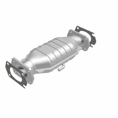 MagnaFlow Standard Grade Federal / EPA Compliant Direct-Fit Catalytic Converter 93940 360 Degree Image Set