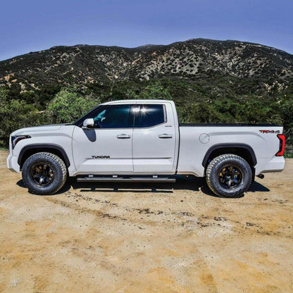 Westin 2022 Toyota Tundra Dbl Cab & Crew Max R5 Nerf Step Bars - Textured Black 28-51335 28-51335 Photo - Mounted