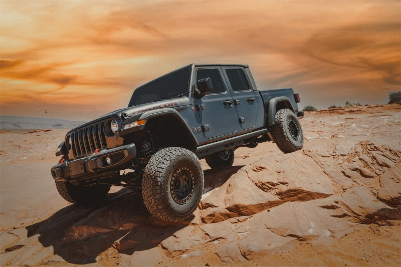 Tuff Country 20-23 Jeep Gladiator 3.5in Suspension Lift with New Shocks 43205KN 43205KN Photo - Mounted