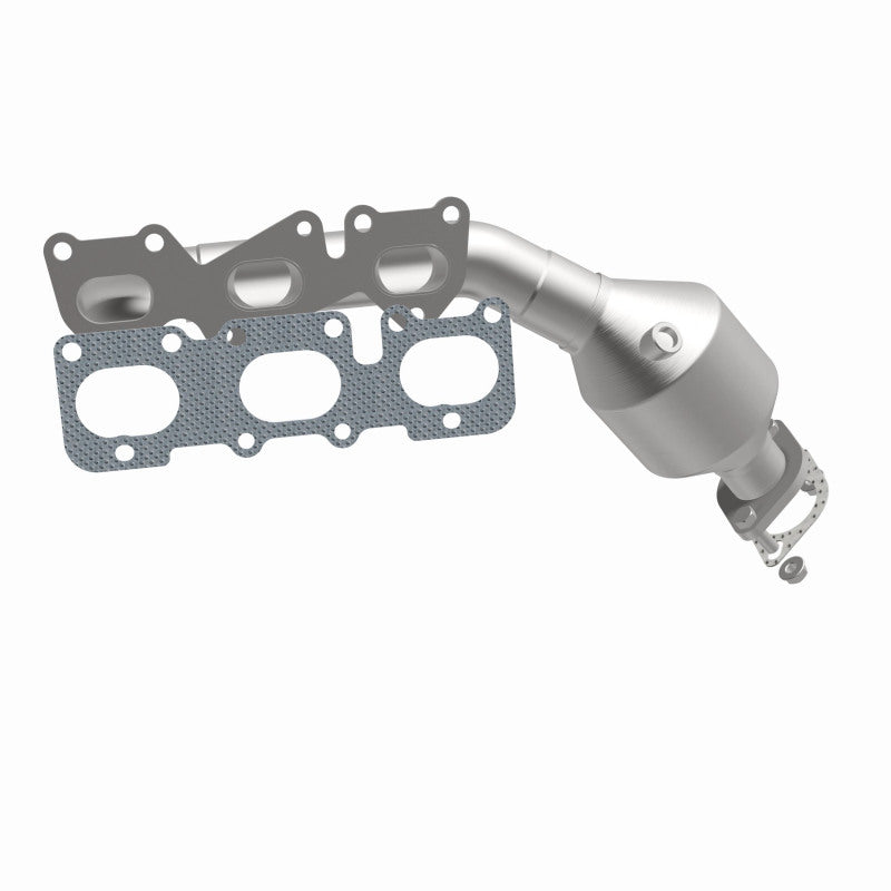 MagnaFlow Kia Borrego OEM Grade Federal / EPA Compliant Manifold Catalytic Converter 51401 360 Degree Image Set