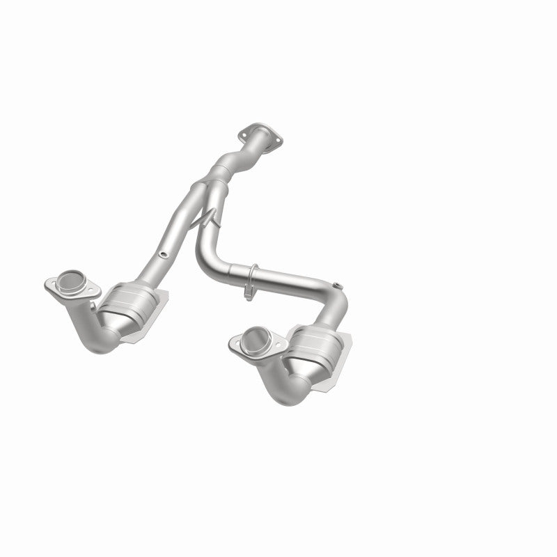 MagnaFlow Jeep Liberty OEM Grade Federal / EPA Compliant Direct-Fit Catalytic Converter 49186 360 Degree Image Set