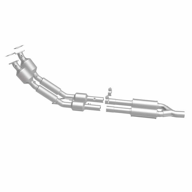 MagnaFlow Volkswagen Passat HM Grade Federal / EPA Compliant Direct-Fit Catalytic Converter 24379 360 Degree Image Set