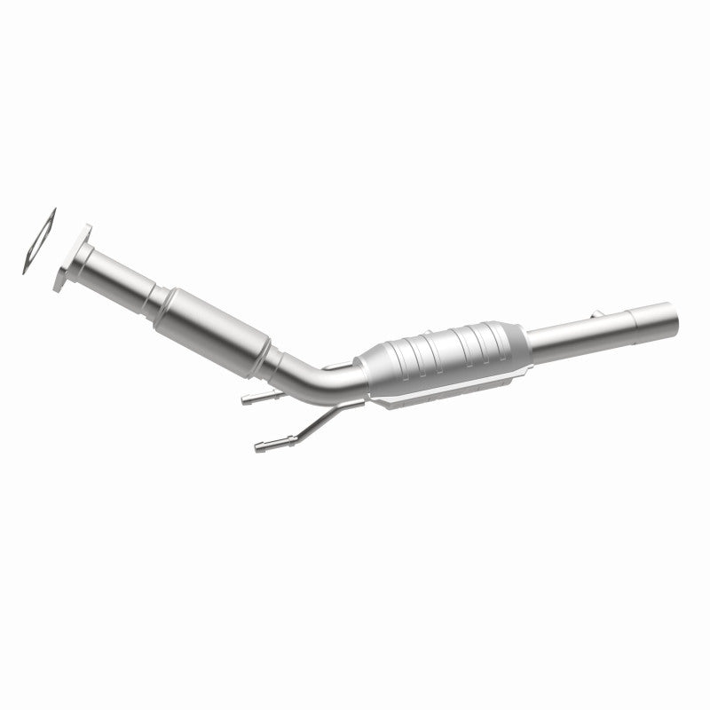 MagnaFlow Volkswagen HM Grade Federal / EPA Compliant Direct-Fit Catalytic Converter 24320 360 Degree Image Set