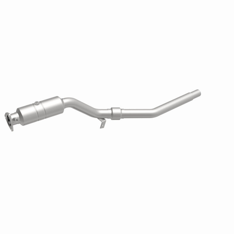 MagnaFlow Audi HM Grade Federal / EPA Compliant Direct-Fit Catalytic Converter 24125 360 Degree Image Set