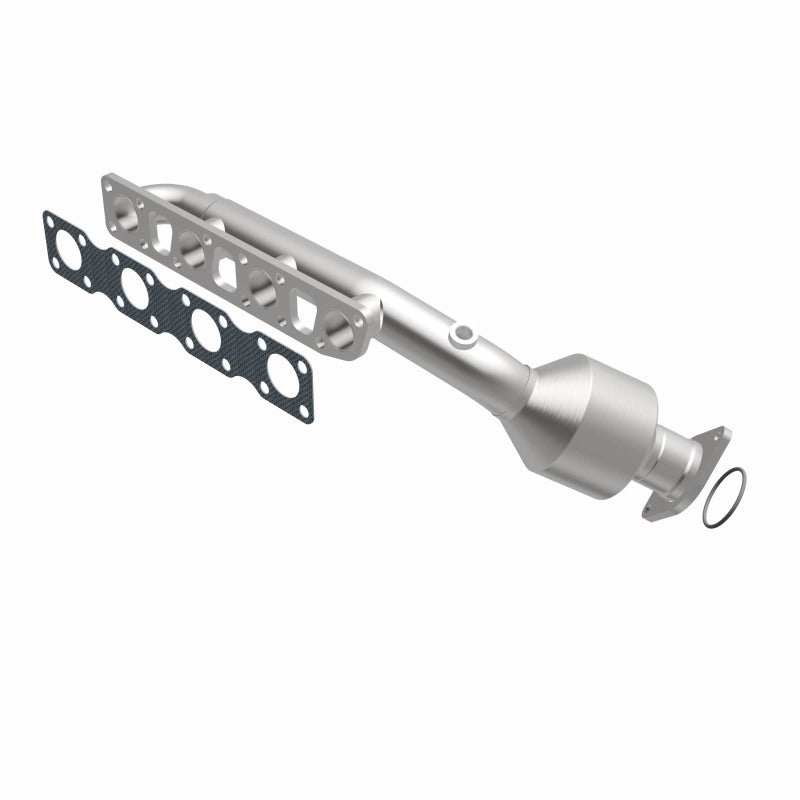 MagnaFlow Infiniti OEM Grade Federal / EPA Compliant Manifold Catalytic Converter 52425 360 Degree Image Set