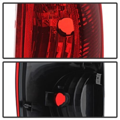 SPYDER Xtune Chevy Avalanche 02-06 Passenger Side Tail Lights - OEM Right ALT-JH-CAVA02-OE-R 9030895 9030895 Photo - Unmounted