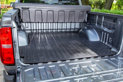 Dee Zee Deezee 99-06 GM Silverado/Sierra/07 Classic 6.5ft. Heavyweight Bed Mat DZ76887 DZ76887 Photo - Mounted