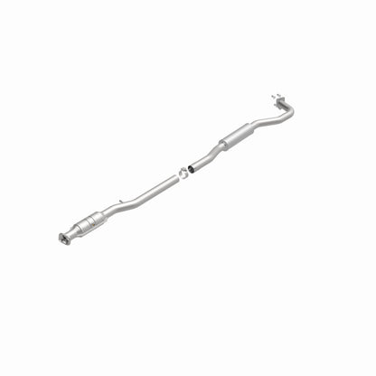 MagnaFlow Mitsubishi Outlander OEM Grade Federal / EPA Compliant Direct-Fit Catalytic Converter 51539 360 Degree Image Set