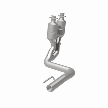 MagnaFlow Jeep Grand Cherokee OEM Grade Federal / EPA Compliant Direct-Fit Catalytic Converter 49744 360 Degree Image Set