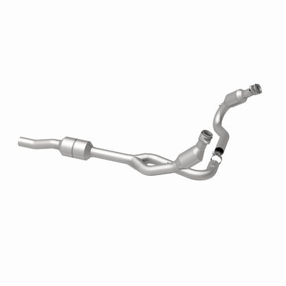 MagnaFlow Dodge Ram 1500 HM Grade Federal / EPA Compliant Direct-Fit Catalytic Converter 24421 360 Degree Image Set