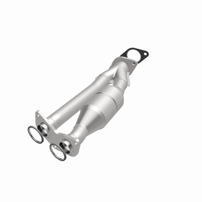 MagnaFlow Mazda 6 HM Grade Federal / EPA Compliant Direct-Fit Catalytic Converter 23772 360 Degree Image Set