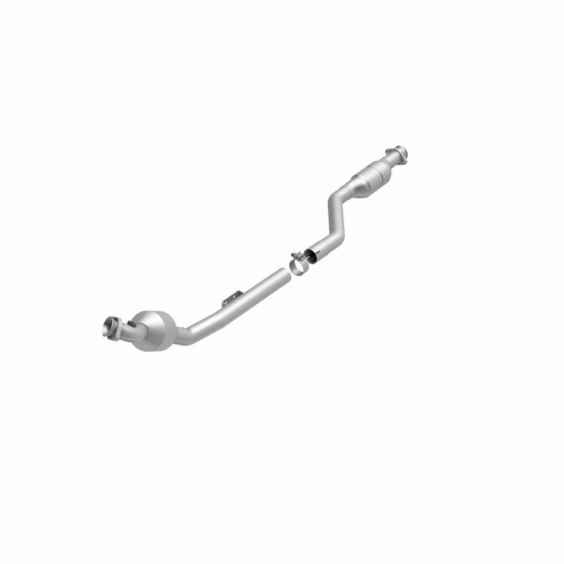 MagnaFlow Mercedes-Benz E430 OEM Grade Federal / EPA Compliant Direct-Fit Catalytic Converter 51628 360 Degree Image Set