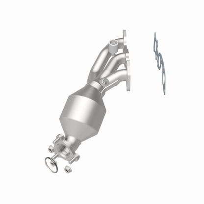MagnaFlow Nissan HM Grade Federal / EPA Compliant Manifold Catalytic Converter 24380 360 Degree Image Set